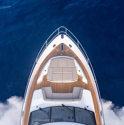 smart yachts deck