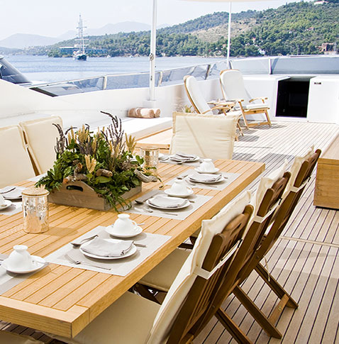 luxury yacht external dining